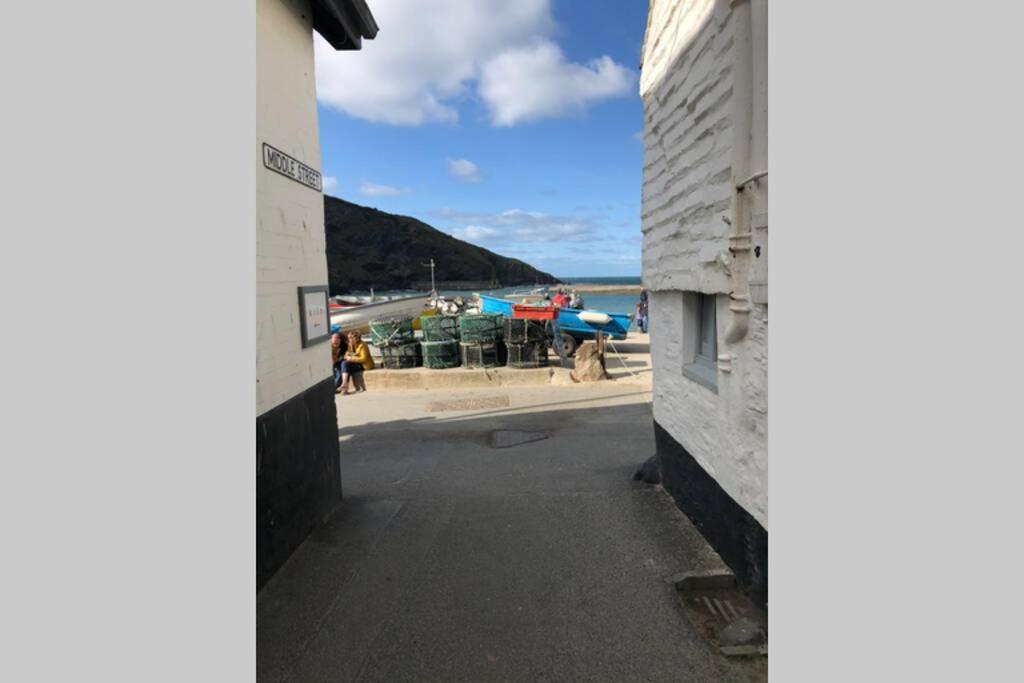 Molls Yard Newly Decorated Apartment Port Isaac Luaran gambar