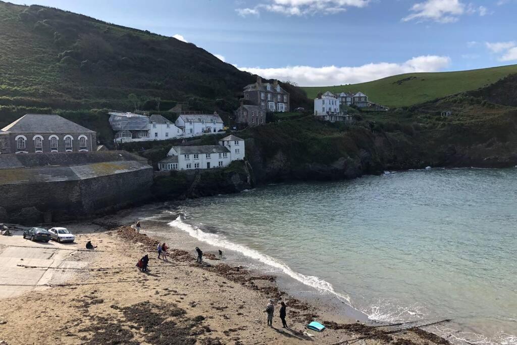 Molls Yard Newly Decorated Apartment Port Isaac Luaran gambar